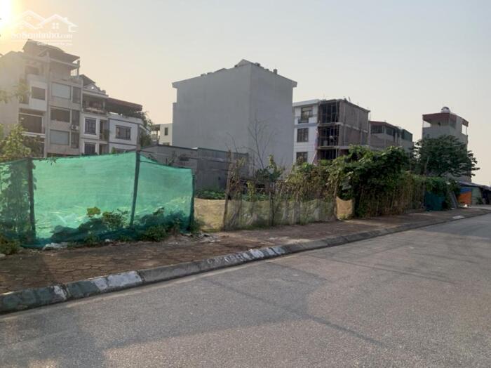 Hình ảnh Bán 120m2 đất tái định cư Gia Lâm, Trâu Quỳ, đường rộng 13m, mặt tiền 6,15m vị trí gần hồ 13ha 0