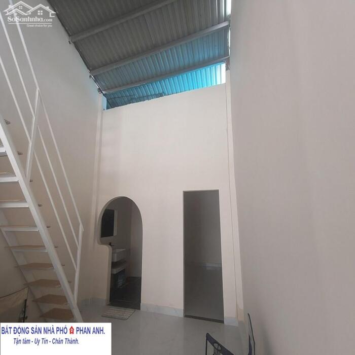 Hình ảnh Bán gấp nhà mặt phố liền thổ tại Quận 9 – 2 tầng sàn thông – Vừa ở vừa KD. 2