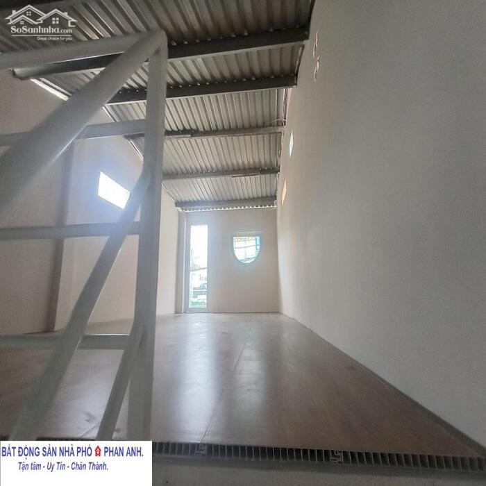 Hình ảnh Bán gấp nhà mặt phố liền thổ tại Quận 9 – 2 tầng sàn thông – Vừa ở vừa KD. 5