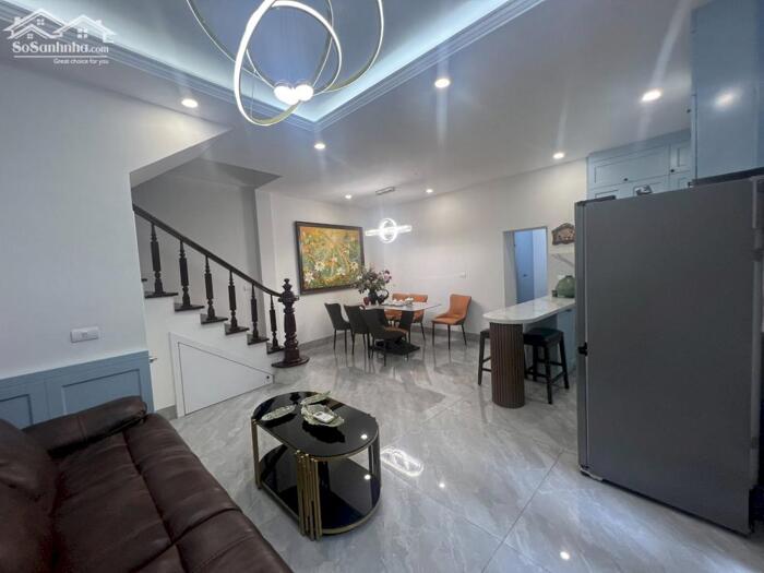 Hình ảnh Bán Nhà Phố Lò Sũ Hoàn Kiếm 37m2-6T MT6m 1 SỔ 1 CHỦ 16,9 Tỷ Có Thương Lượng. 2