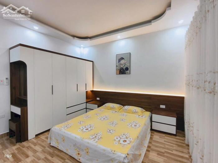 Hình ảnh Cho thuê nhà nguyên căn Văn Cao, DT: 60m2, 4 phòng ngủ. 1