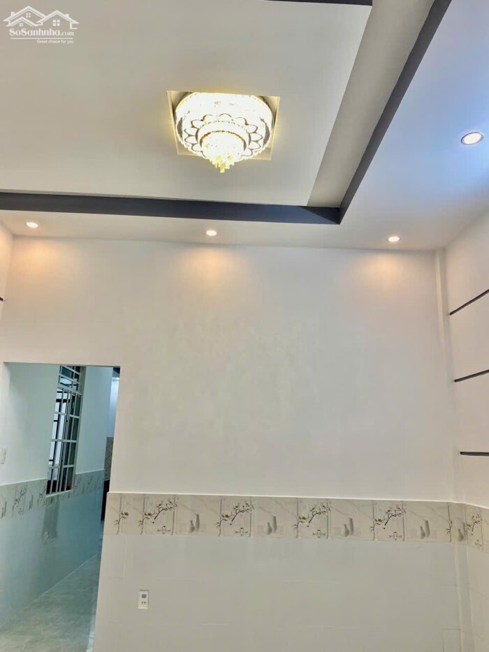 Hình ảnh Bán nhà và đất mặt tiền đường nguyễn chí thanh 1