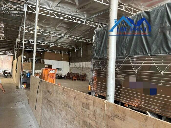 Hình ảnh Cho thuê nhà xưởng 1400m2 giá chỉ 25 triệu gần KCN AMATA Biên Hoà-Đồng Nai 1