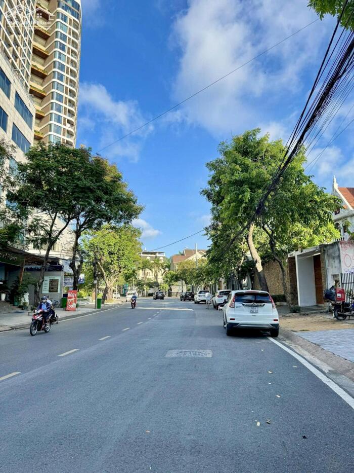 Hình ảnh Bán Đất Xây Hầm 7 Tầng MT Nguyễn Văn Hưởng,Thảo Điền,Q2 DT:330m2(10mx33m)-Giá 132 Tỷ TL 2