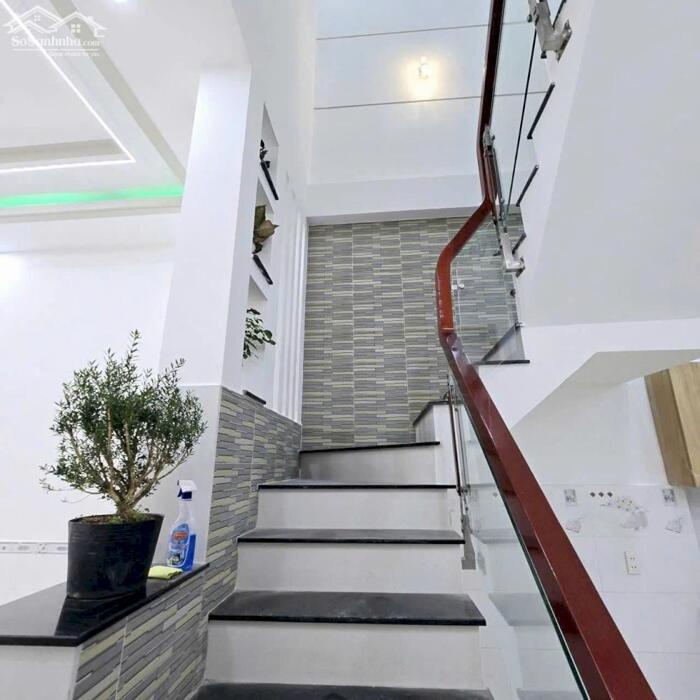 Hình ảnh CHUYỂN CÔNG TÁC CHỦ BÁN NHÀ NGAY SÂN BAY LONG THÀNH 4