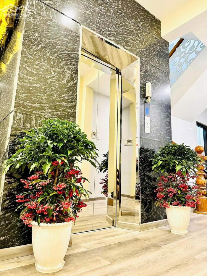 Hình ảnh Giảm 2 tỷ! BÁN NHÀ MỚI 4 TẦNG (có thang máy + full nội thất) MẶT TIỀN ĐƯỜNG HÙNG VƯƠNG - Kề góc Ngã tư ĐINH TIÊN HOÀNG 2