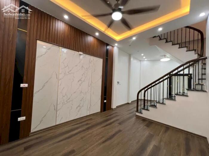 Hình ảnh Bán nhà Tôn Đức Thắng - Đống Đa, 41m x 4T, Nhà Mới, Ngõ Nông, 4PN, Full Đồ, Chỉ 9,2 Tỷ 1