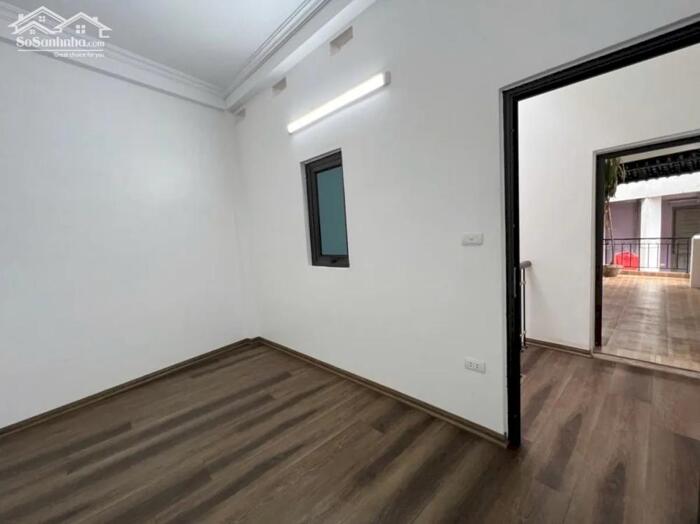 Hình ảnh Bán nhà Tôn Đức Thắng - Đống Đa, 41m x 4T, Nhà Mới, Ngõ Nông, 4PN, Full Đồ, Chỉ 9,2 Tỷ 3