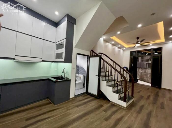 Hình ảnh Bán nhà Tôn Đức Thắng - Đống Đa, 41m x 4T, Nhà Mới, Ngõ Nông, 4PN, Full Đồ, Chỉ 9,2 Tỷ 2