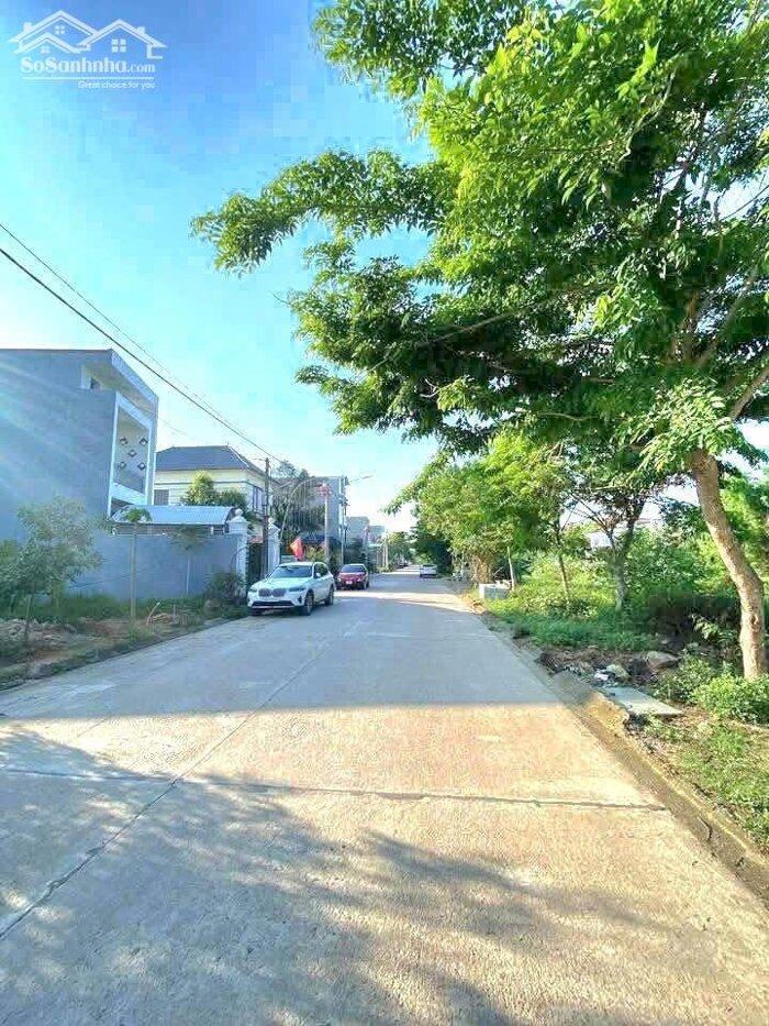 Hình ảnh Bán lô đất view kênh Bến Tre, Đồng Hin, Lai Sơn, Đồng Tâm, Vĩnh Yên 1