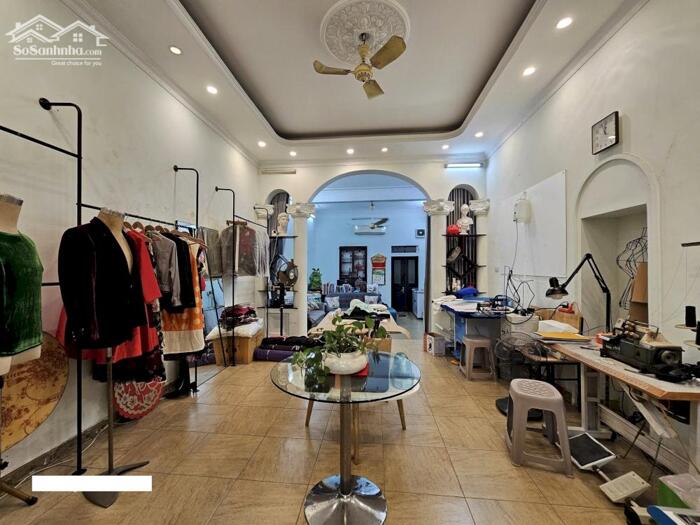 Hình ảnh Bán Nhà Phố Đào Tấn Ba Đình 45m2-5T MT5,6m LÔ GÓC 2 THOÁNG 19 Tỷ Đào Tấn Có TL. 1