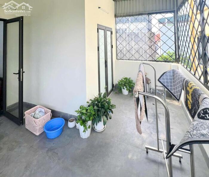 Hình ảnh Bán Nhà dân xây Cổ Linh - Thạch Bàn - Lô góc - Ngõ Thông - 40m x 3,5 tầng - Lh 0965858116 4