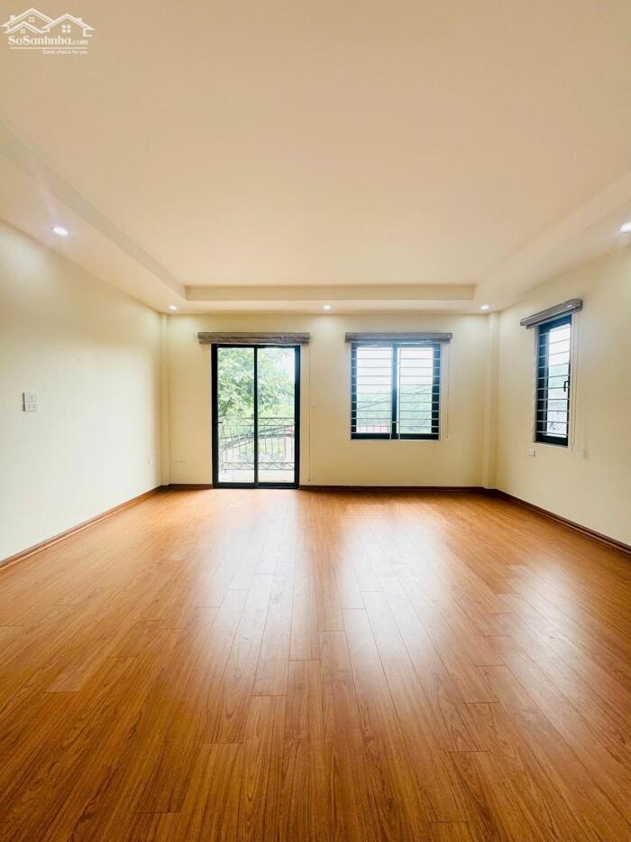 Hình ảnh Bán cặp nhà căn góc xây mới 83m2 mặt phố Nguyễn Văn Linh gần Big C kinh doanh tốt giá chỉ 13,7 tỷ 4