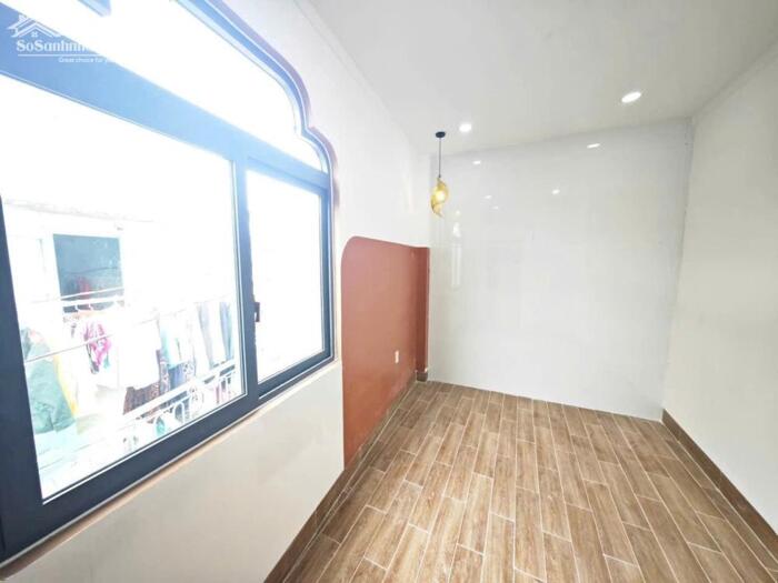 Hình ảnh Chủ gửi Bán căn Nhà góc hai mặt tiền đường 1 trệt 1lầu phường quang vinh gần nhà hàng cây dừa Chợ Biên Hòa 4