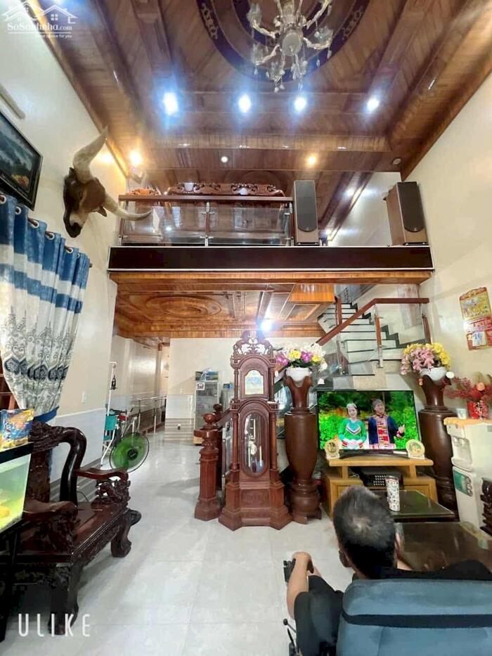 Hình ảnh Mặt Tiền Trần Quang Diệu , Dĩ An , 6.5 x 23 , 2 tầng , Lh 0939208616 5