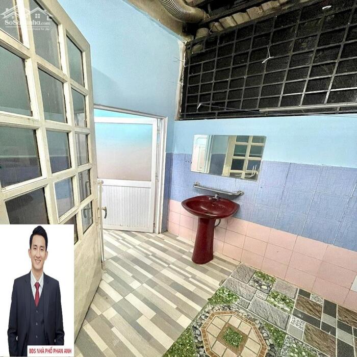 Hình ảnh Bán gấp nhà phố Hồ Bá Phấn, Quận 9 – Có sẵn HĐT 96 triệu – Ngay Trường TH Bùi Văn Mới. 4