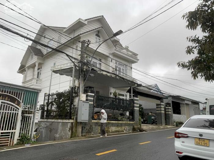 Hình ảnh Bán Biệt Thự 2 Mặt Tiền Đường Kim Đồng – Phường 6, Tp. Đà Lạt – Vị Trí Đắc Địa 1