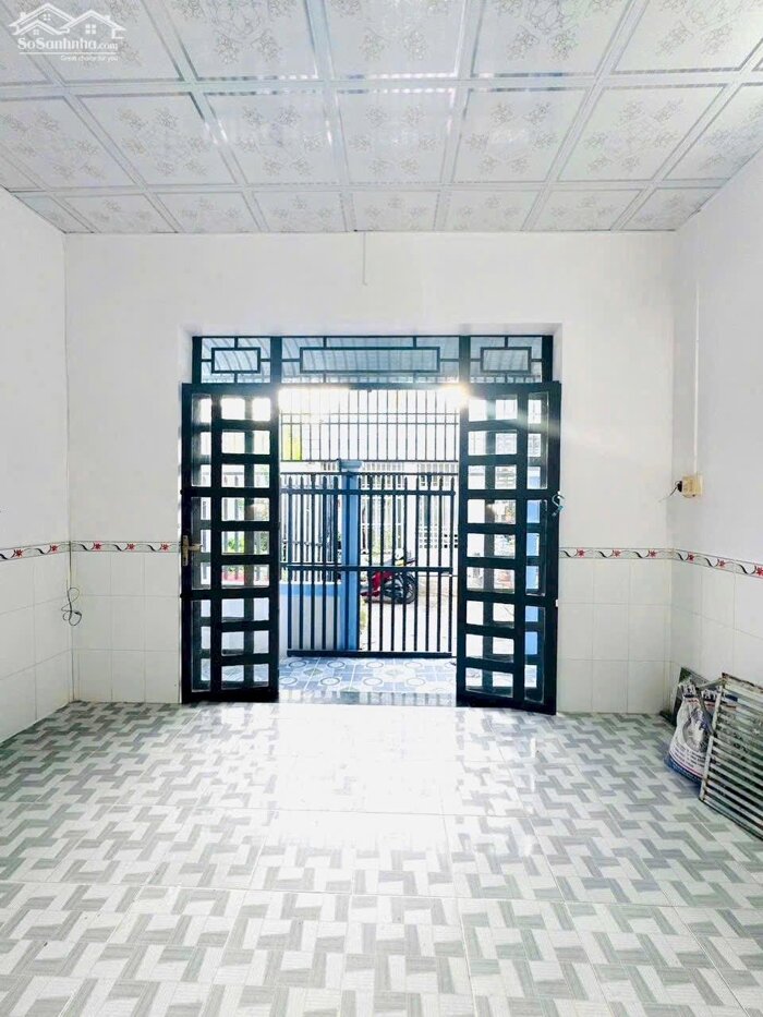 Hình ảnh BÁN NHÀ Cấp 4 Khu Dân Cư Thành Giao. Gần Chợ Miễu Ông, UBND Phường 4