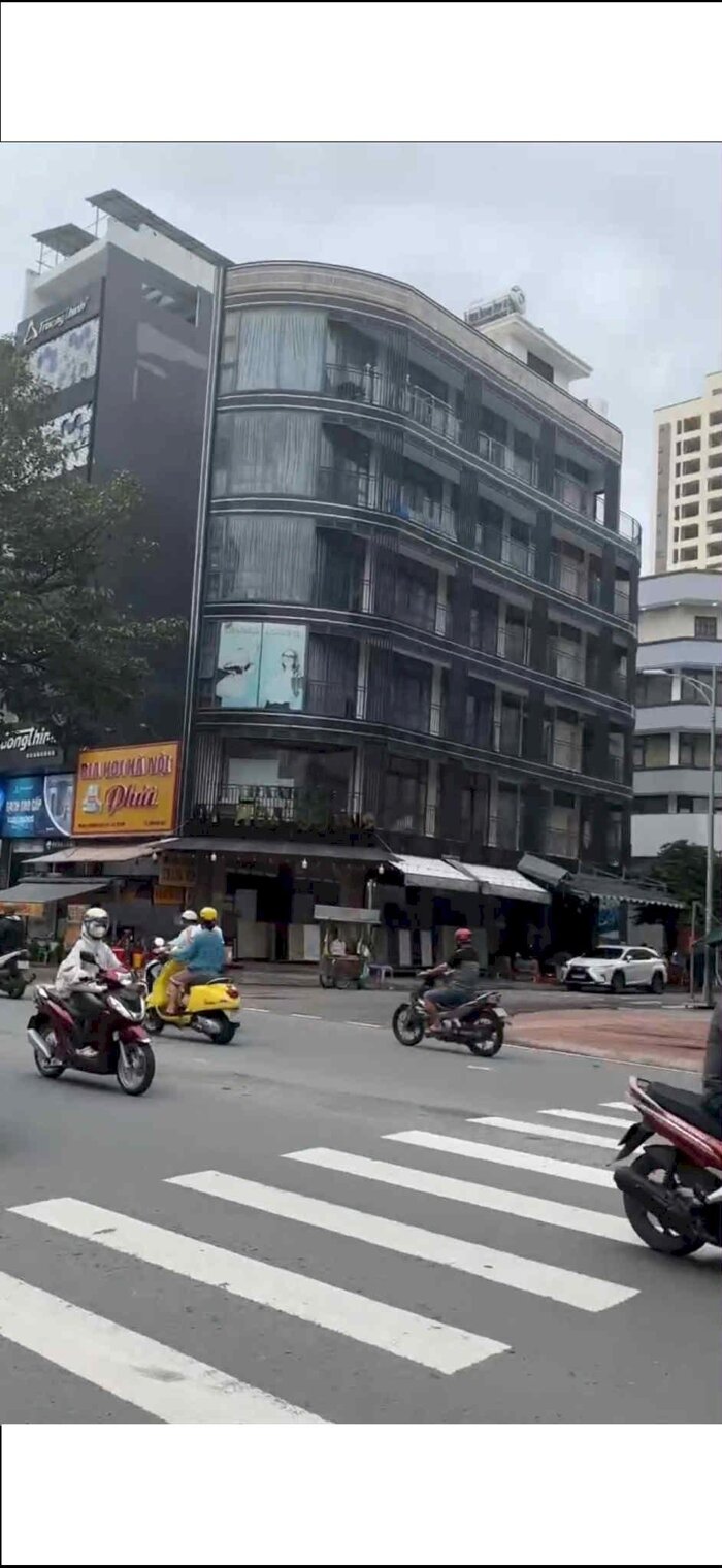 Hình ảnh GIẢM SỐC Bán Nhà Mặt Phố 332 Lý Thường Kiệt 122m2-4T MT6,2m Vỉa Hè 5m Q10 P14 HCM 53 Tỷ. Có Thương Lượng 1