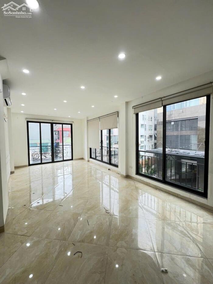 Hình ảnh Nhà thương mại 6 tầng thang máy, lô góc – vị trí vàng phố Láng Hạ! 5