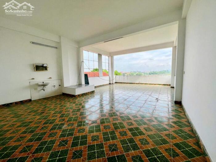 Hình ảnh Bán nhà 4 tầng kinh doanh mặt đường QL2C cũ Cầu Các, Bình Xuyên, Vĩnh Phúc 1