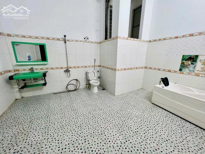 Hình ảnh Bán nhà 4 tầng kinh doanh mặt đường QL2C cũ Cầu Các, Bình Xuyên, Vĩnh Phúc 2