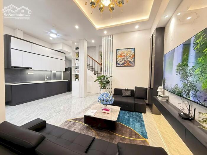 Hình ảnh Bán nhà mặt phố Nghĩa Dũng 42m2 vỉa hè rộng vị trí đẹp kinh doanh tốt 11 tỷ 0