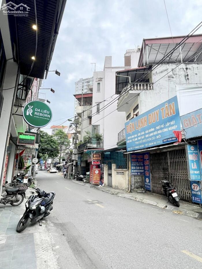 Hình ảnh Bán Nhà Mặt Phố Hoàng Ngân 41m2-2T MT5,9m Vỉa Hè 13,9 Tỷ Hoàng Ngân Có Thương Lượng. 4