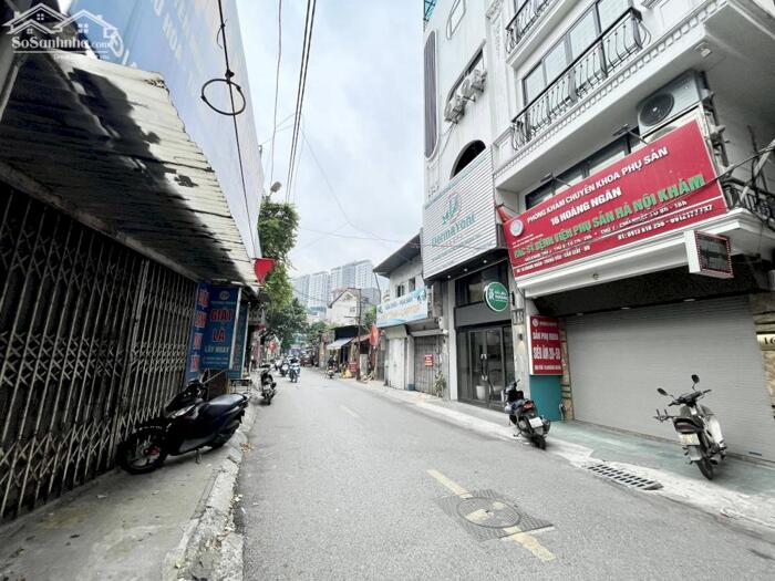 Hình ảnh Bán Nhà Mặt Phố Hoàng Ngân 41m2-2T MT5,9m Vỉa Hè 13,9 Tỷ Hoàng Ngân Có Thương Lượng. 5