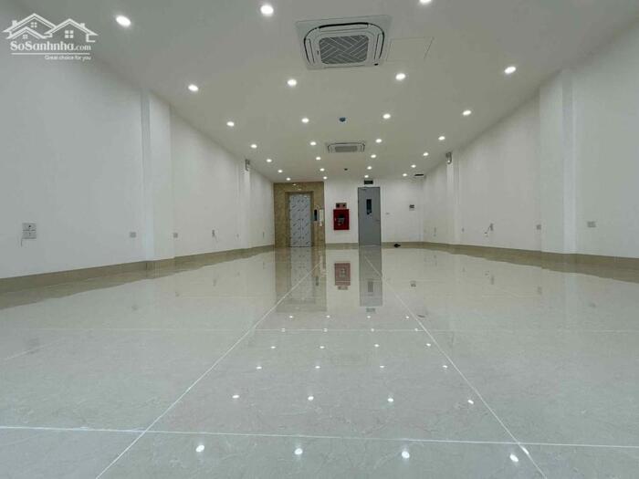 Hình ảnh Bán Nhà Mặt Phố Nguyễn Ngọc Nại Quận TX 102m2-9T MT6m Vỉa Hè 58 Tỷ Có Thương Lượng. 4