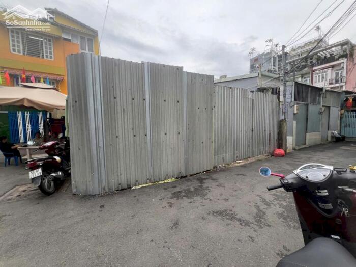 Hình ảnh BDS HVL [NC] CHO THUÊ 1300m2 ĐẤT Q2 GIÁ 60 tr/th 2