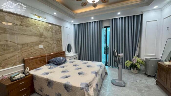 Hình ảnh Lô góc 6 tầng thang máy phố Phú Đô sầm uất, mặt đường kinh doanh, giáp đại lộ Thăng Long! 5