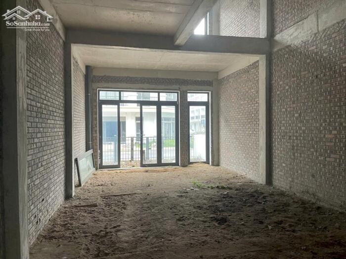 Hình ảnh Chuyển nhượng shophouse Centa Diamond 4 tầng thô, giá nhỉnh 5 tỷ, hỗ trợ vay! 2