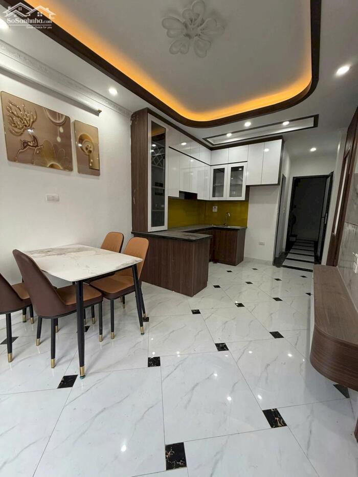 Hình ảnh Series 4 căn nhà Phú Diễn, 5 tầng thang máy mới xây, tiện nghi đầy đủ, ở sướng! 4