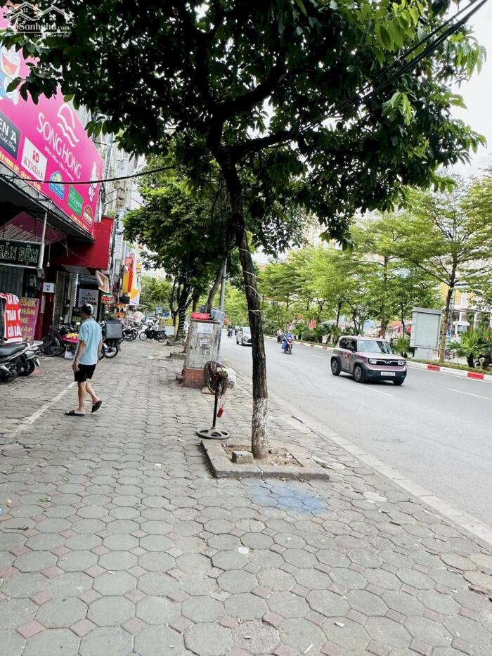 Hình ảnh Bán Nhà Mặt Phố Nguyễn Phong Sắc Cầu Giấy 61m2-4T MT5m Vỉa Hè 36,5 Tỷ Có Thương Lượng. 0