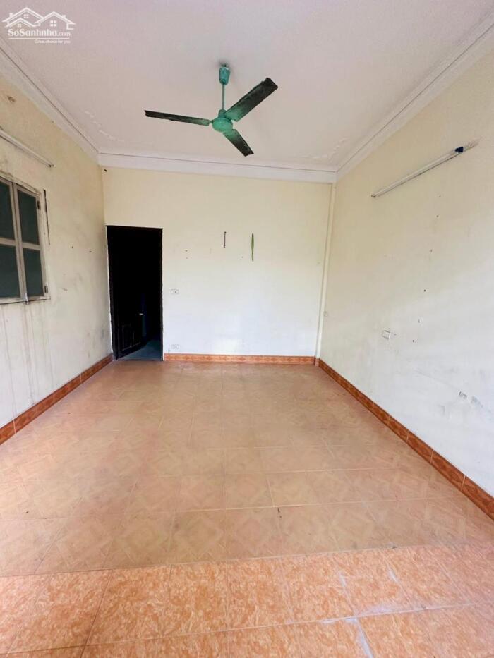 Hình ảnh Bán Nhà Mặt Phố Nguyễn Phong Sắc Cầu Giấy 61m2-4T MT5m Vỉa Hè 36,5 Tỷ Có Thương Lượng. 4