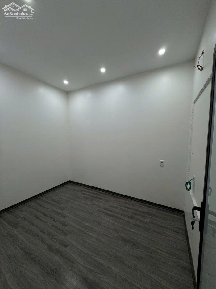 Hình ảnh Cho thuê nhà ở Văn Cao - Hải An - Hải PHòng - 4 ngủ đồ cơ bản 9