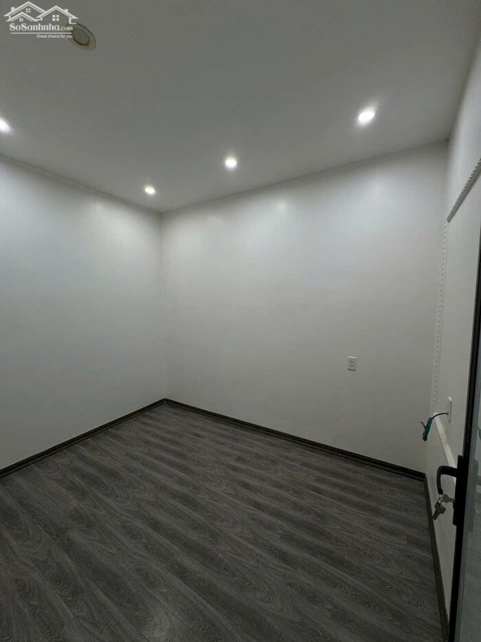 Hình ảnh Cho thuê nhà ở Văn Cao - Hải An - Hải PHòng - 4 ngủ đồ cơ bản 6