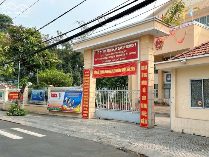 Hình ảnh Biệt thự mini ngang 8m 120m2 mái Thái hẻm 183 Nguyễn Văn Khối tặng sân vườn ĐL 13 tỷ hơn 1