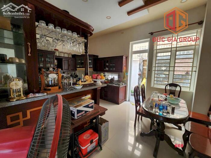 Hình ảnh Bán nhà khu dân cư Tân Phong, căn góc 2 mặt tiền đường; sổ hồng 195m2 ngang 10m giá 11.2 tỷ 2