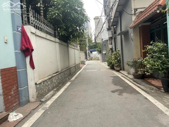 Hình ảnh Bán 107m đất mặt ngõ 48 Đàm Quang Trung, cách phố chỉ 50m, gần Aeonmall 200m 0