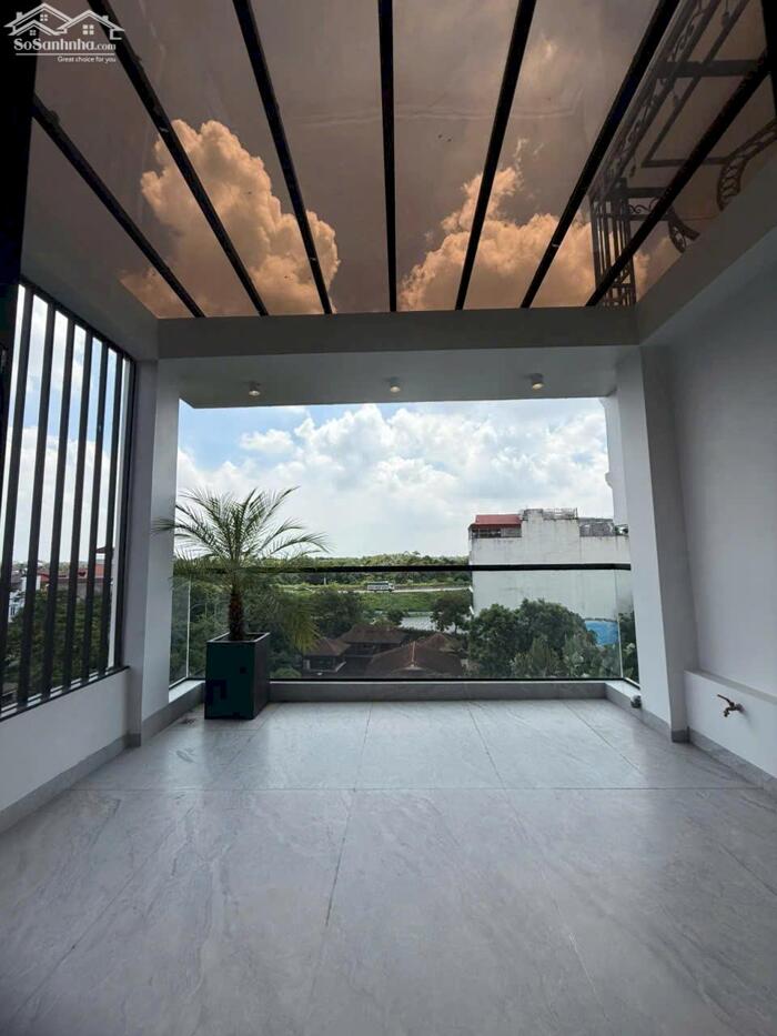 Hình ảnh Bán Nhà Nguyễn Văn Hưởng - Gara - Ô tô tránh - Kinh doanh văn phòng - 55m x 7T. 7