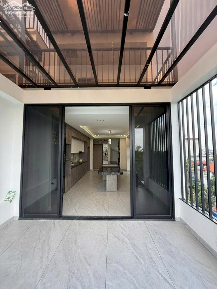 Hình ảnh Bán Nhà Nguyễn Văn Hưởng - Gara - Ô tô tránh - Kinh doanh văn phòng - 55m x 7T. 6