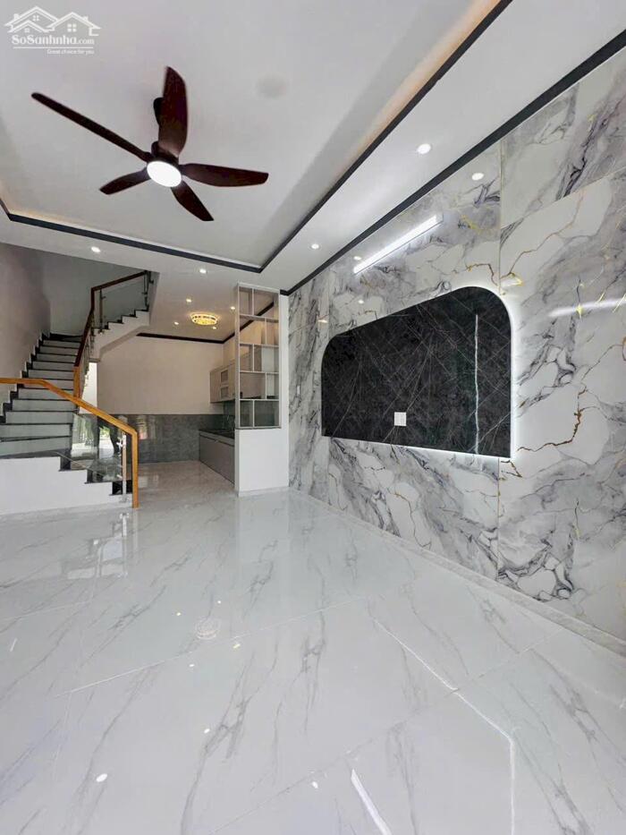 Hình ảnh BÁN NHÀ LẦU GẦN VÒNG XOAY CỔNG 11 - ĐÃ HOÀN CÔNG 1