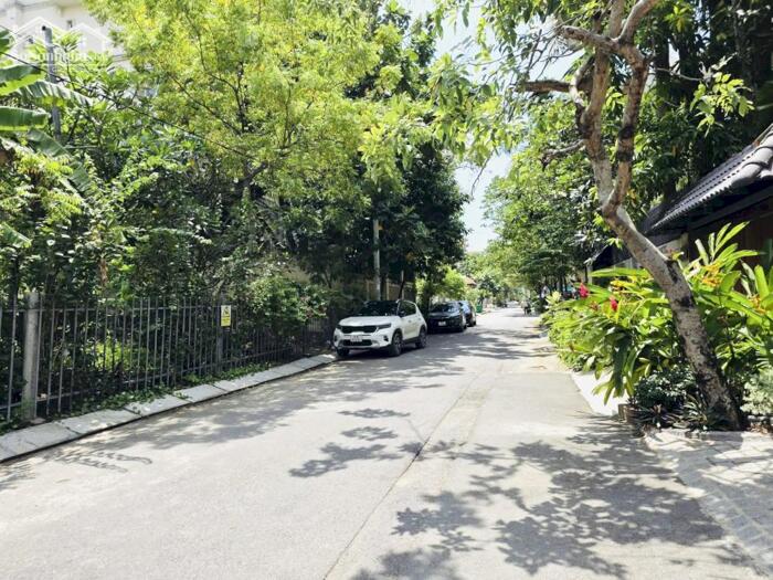 Hình ảnh Bán Biệt Thự Thảo Điền 4 Tầng DT:382m2(15mx26m) Vị Trí Đẹp-Giá 90 Tỷ Thương Lượng 4