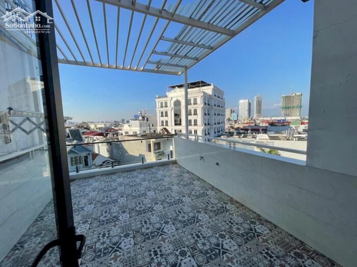 Hình ảnh Cho thuê tòa nhà mặt phố Văn Cao, DT: 90m2, 8 ngủ khép kín. 3