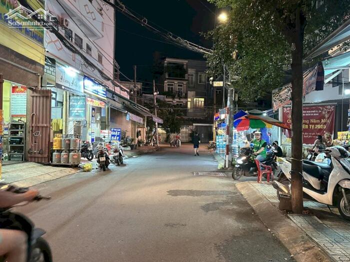 Hình ảnh Bán đất xây nhà cao tầng 112m2 HXH Dương Quảng Hàm ngang 4m sát Bình Thạnh nhỉnh 11 tỷ 1