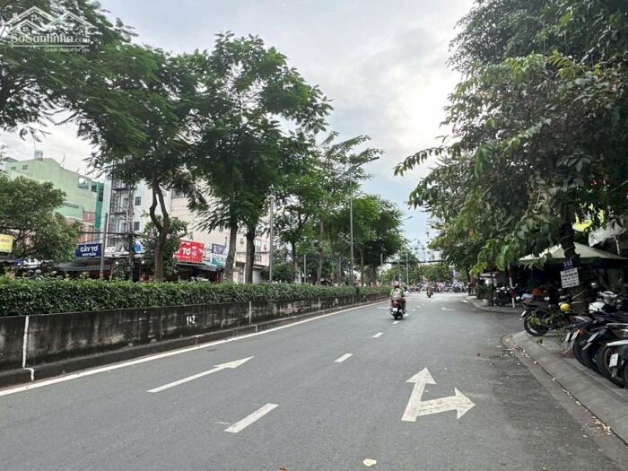 Hình ảnh CHDV view GÓC 5 lầu ngang 5m 85m2 15PN+MB HXH Phạm Huy Thông DT 90tr kế chợ CC 22 tỷ 3