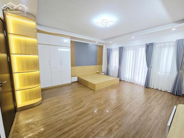 Hình ảnh Bán Nhà Thạch Bàn - Lô góc - 2 Mặt thoáng - Full Nội Thất. 45m x 5T. Lh 0965858116 3