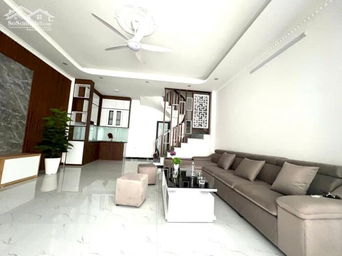 Hình ảnh Bán Nhà Thạch Bàn - Lô góc - 2 Mặt thoáng - Full Nội Thất. 45m x 5T. Lh 0965858116 2